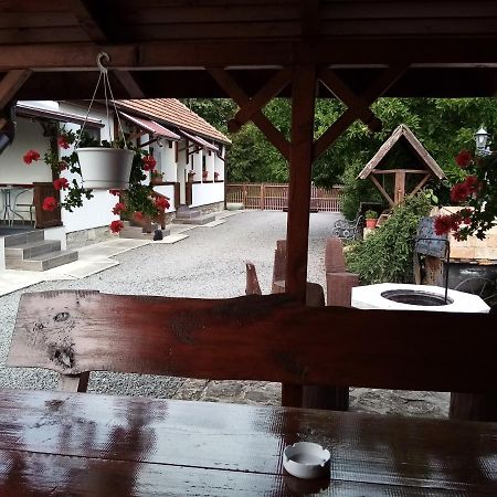 Kazsimer Vendeghaz Erdohorvati Exteriér fotografie